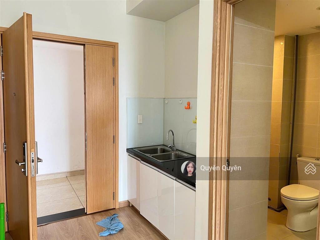 Quận 10  officetel 45m2  2tỷ2 bao hết có sẵn hđt ổn định, view charmington thoáng đẹp