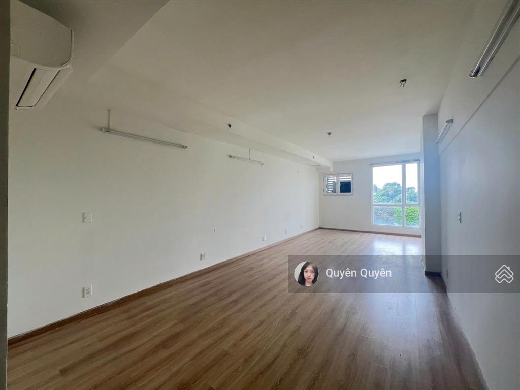 Quận 10  officetel 45m2  2tỷ2 bao hết có sẵn hđt ổn định, view charmington thoáng đẹp