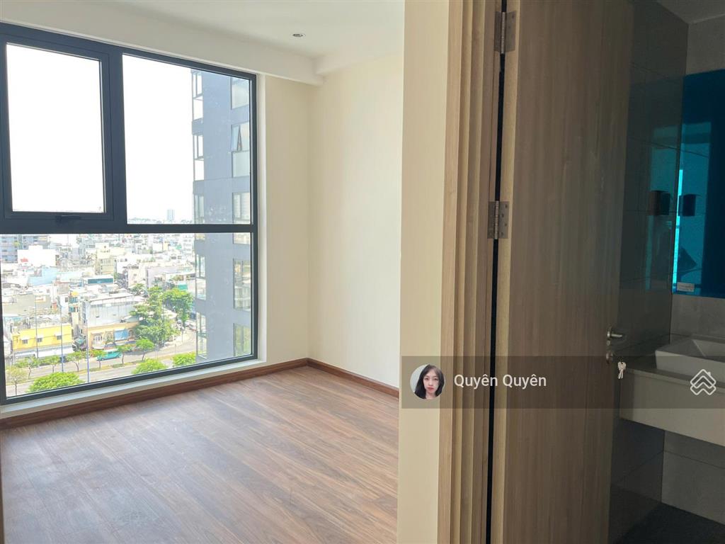 Daqua cho thuê 3 phòng ngủ 74m2 căn góc, có sẵn nội thất cơ bản, view sông hồ bơi siêu xịn