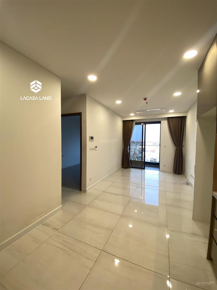 Quận 10 kingdom 101  1pn 50m2 giá 16 triệu/tháng , có suất oto, gym + bơi miễn phí