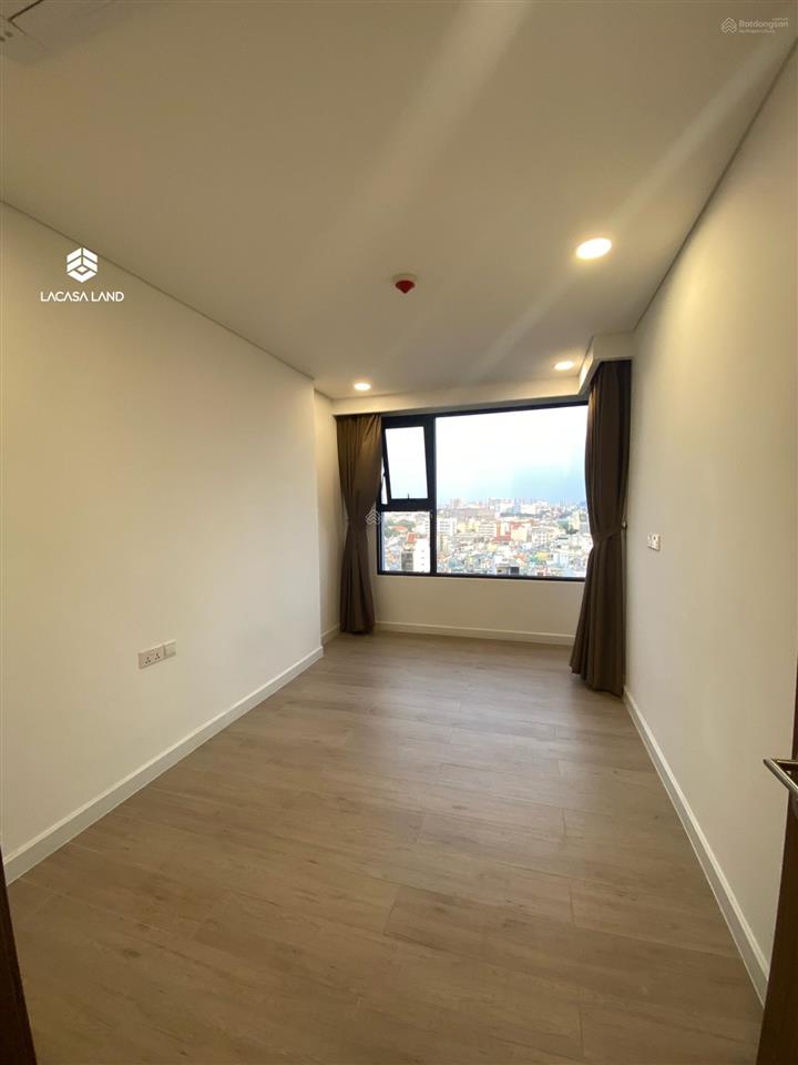 Quận 10 kingdom 101  1pn 50m2 giá 16 triệu/tháng , có suất oto, gym + bơi miễn phí