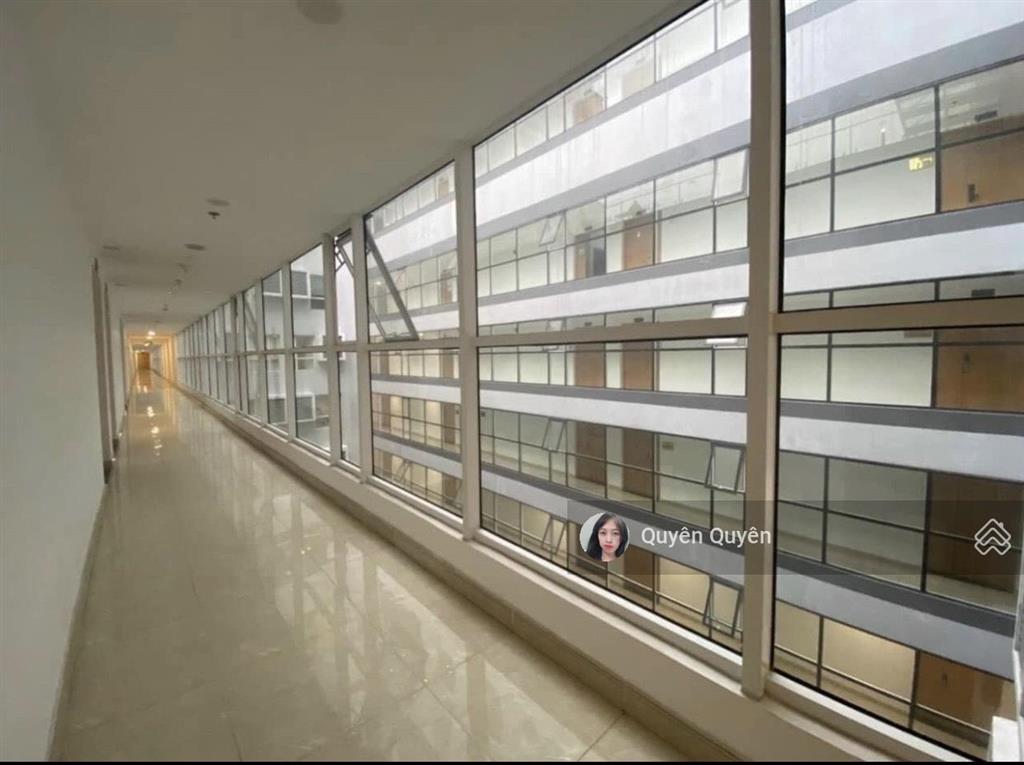 Charmington bán gấp officetel 31m2  1tỷ700 có sẵn hđ thuê, căn hộ tầng mã căn đều đẹp thoáng