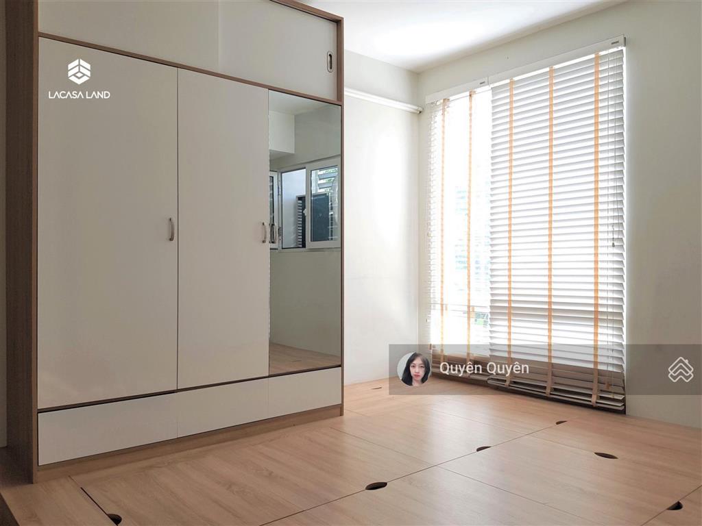 Charmington cho thuê officetel 45m²  15 triệu cạnh sân vườn mát mẻ, được đkkd