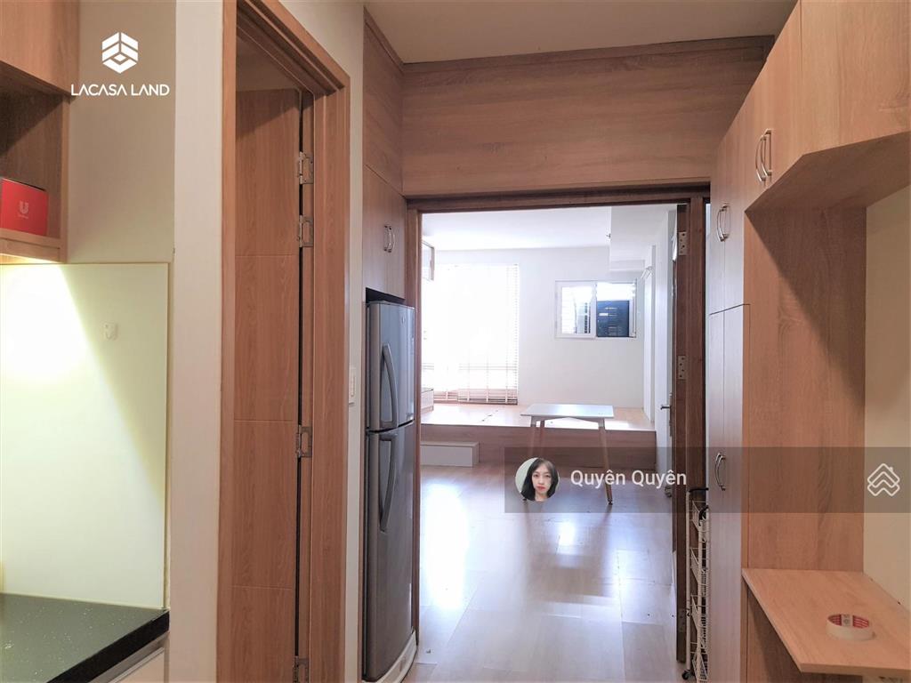 Charmington cho thuê officetel 45m²  15 triệu cạnh sân vườn mát mẻ, được đkkd