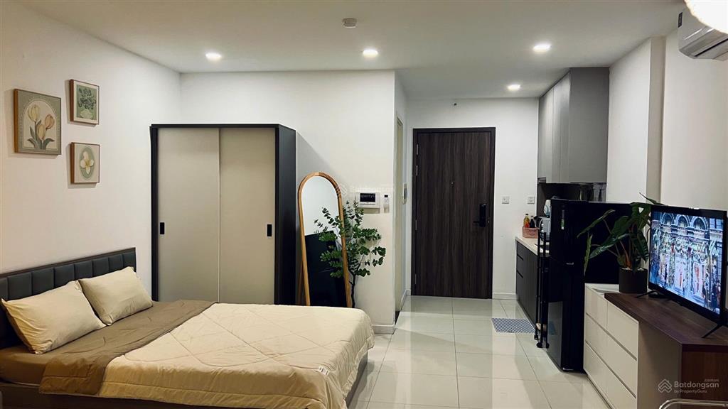Lavida plus cho thuê ngắn hạn studio y hình 16 triệu/tháng, ban công view vivocity quận 7
