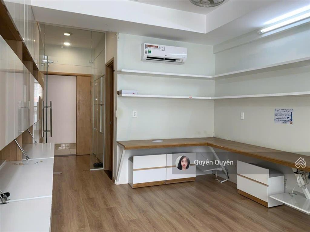 Charmington ot 35m2  13 triệu full còn bớt, có ngăn phòng ml view thoáng, được đkkd