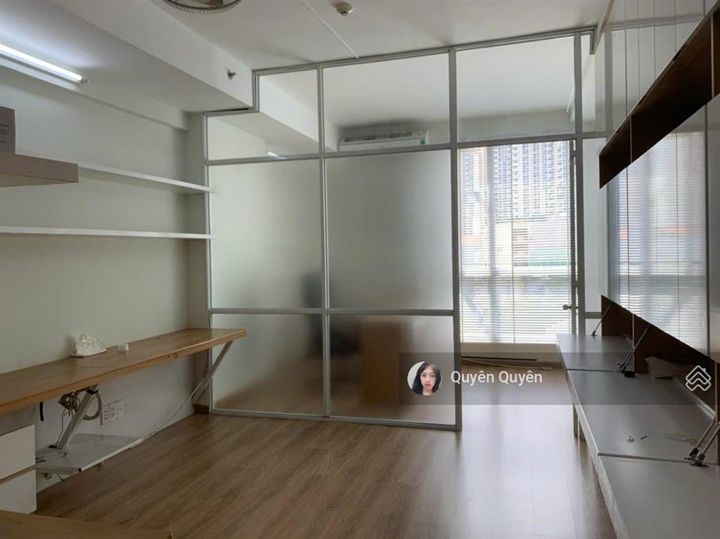 Charmington ot 35m2  13 triệu full còn bớt, có ngăn phòng ml view thoáng, được đkkd