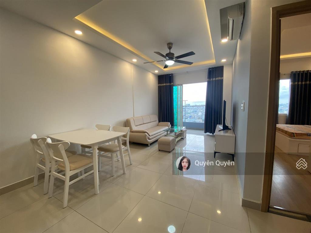 Charmington  gấp căn 1pn 50m2 giá 2tỷ900 bao hết, full nội thất xịn sò, duy nhất 1 căn quận 10
