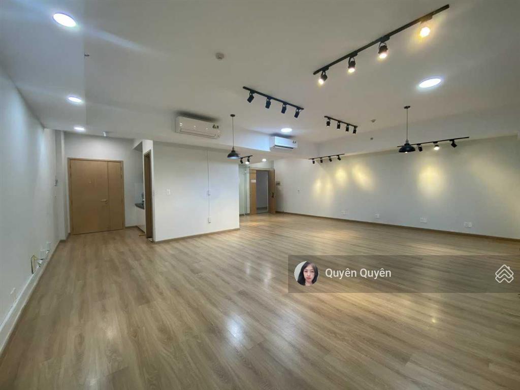 Quận 10 cho thuê văn phòng 70m2  24 triệu/tháng sẵn máy lạnh, 1 wc, giờ giấc tự do được ot