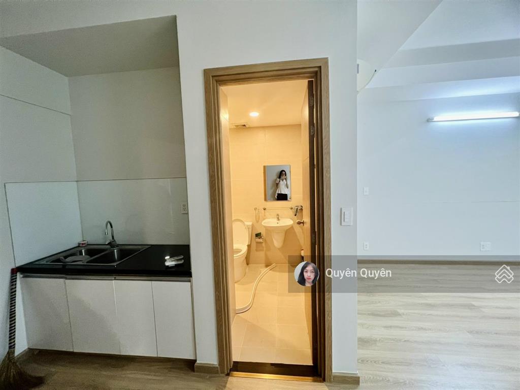 Quận 10 cần bán gấp officetel 31m2  1tỷ700 bao hết, cho thuê 9tr/tháng ổn định