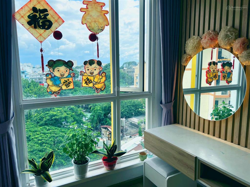 Quận 10  căn 1pn 50m2 mới keng 17 triệu/tháng charmington cho thuê ở liền