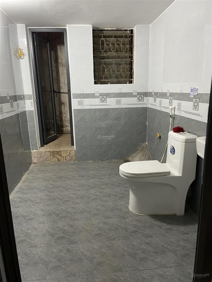 Cho thuê nhà mặt phố ngư hải mb 140m2 nở hậu, tiện kinh doanh  8tr/tháng, ưu tiên thuê dài hạn