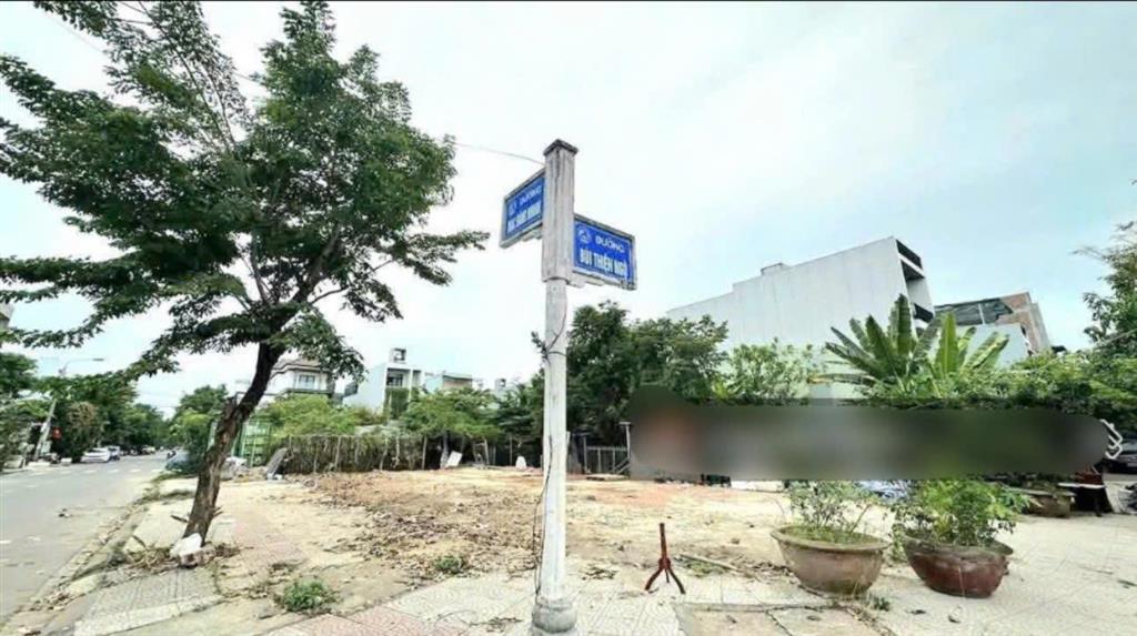 Bán đất góc 2 mặt tiền đường mạc đăng doanh và bùi thiện ngộ, hoà xuân đà nẵng. giá bán 16,5 tỷ