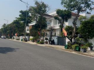 Cần bán biệt thự chủ tự xây dựng đường bằng lăng 3 (đường 10m5) khu euro village đà nẵng