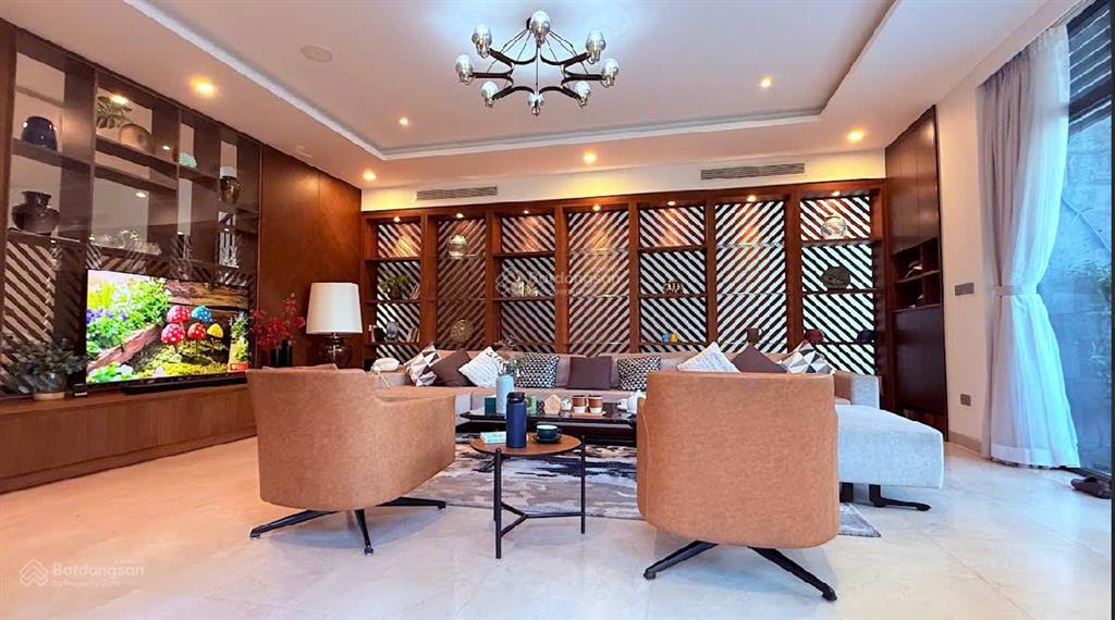 Chào bán căn biệt thự siêu sang tại làng châu âu (euro village) đà nẵng. view trực diện sông hàn