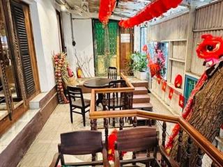 Mặt tiền kinh doanh vip  trung tâm phú nhuận  giáp nguyễn văn trỗi  căn góc ngang lớn 9m