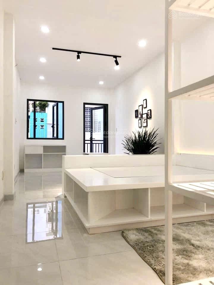 Hẻm xe hơi khu phan xích long  chdv 5 tầng 8 phòng ngủ  75m2  doanh thu ổn định