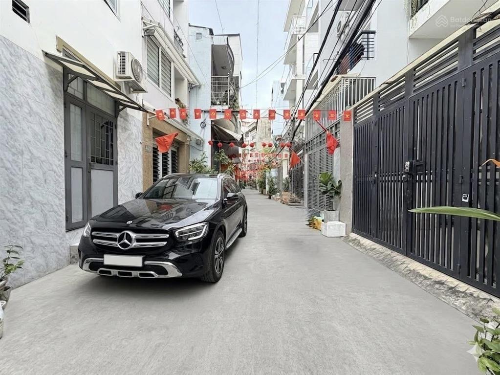 Hẻm xe hơi khu phan xích long  chdv 5 tầng 8 phòng ngủ  75m2  doanh thu ổn định