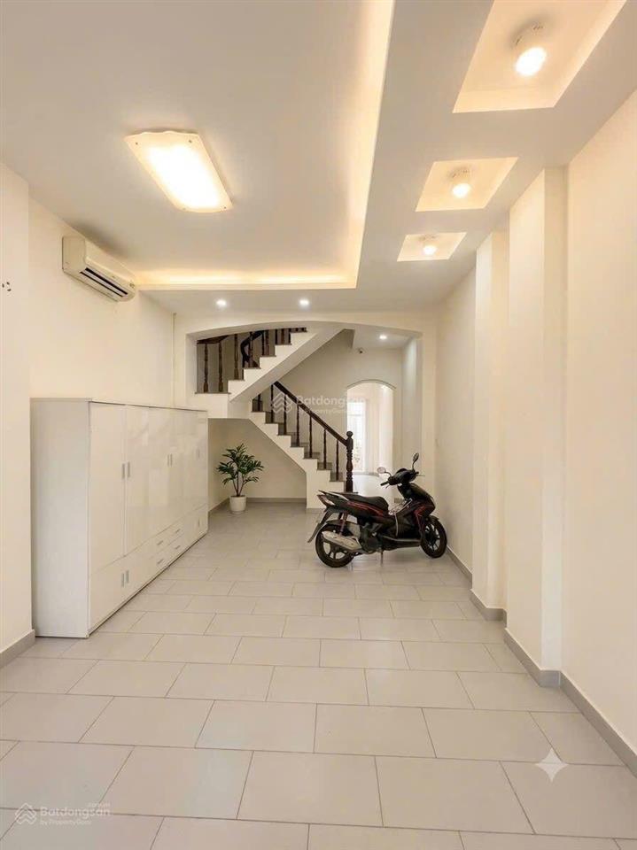 Vừa ở vừa kinh doanh air bnb, hẻm xe hơi bùi đình túy, bình thạnh. thu nhập cao ổn định.