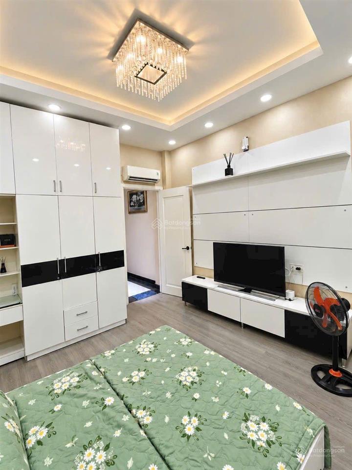 Hẻm 8m kinh doanh phan văn trị, bình thạnh. ở hoặc cho thuê chdv.