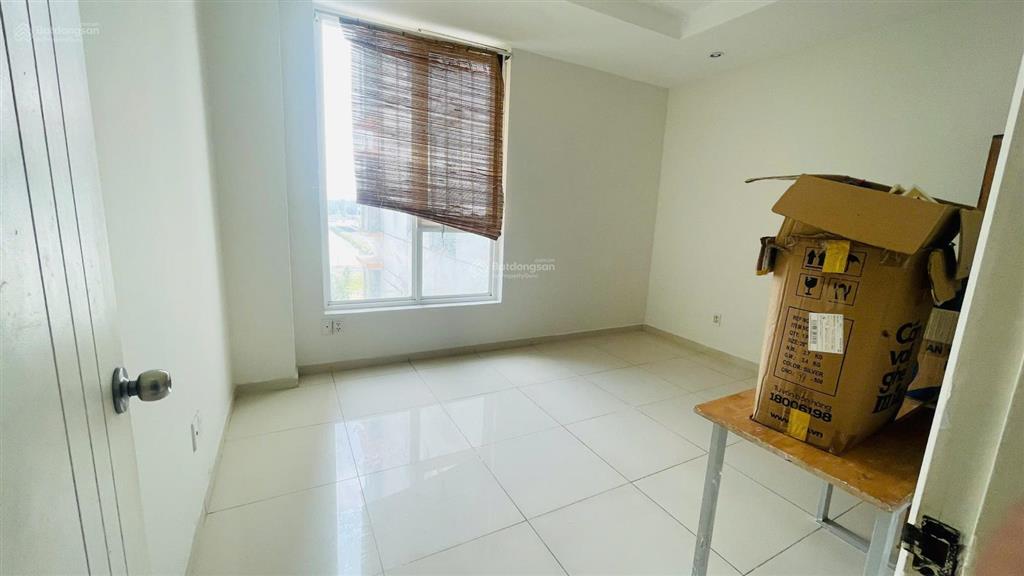 Bán cc terra rosa, 4,2 tỷ, 127m2, 3pn, 2wc, đông bắc, bình chánh, hcm