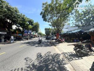 Bán nhà 2,5 tầng 2 mt đường lê thanh nghị  đối diện chợ. dt 115m2 giá 17 tỷ tl