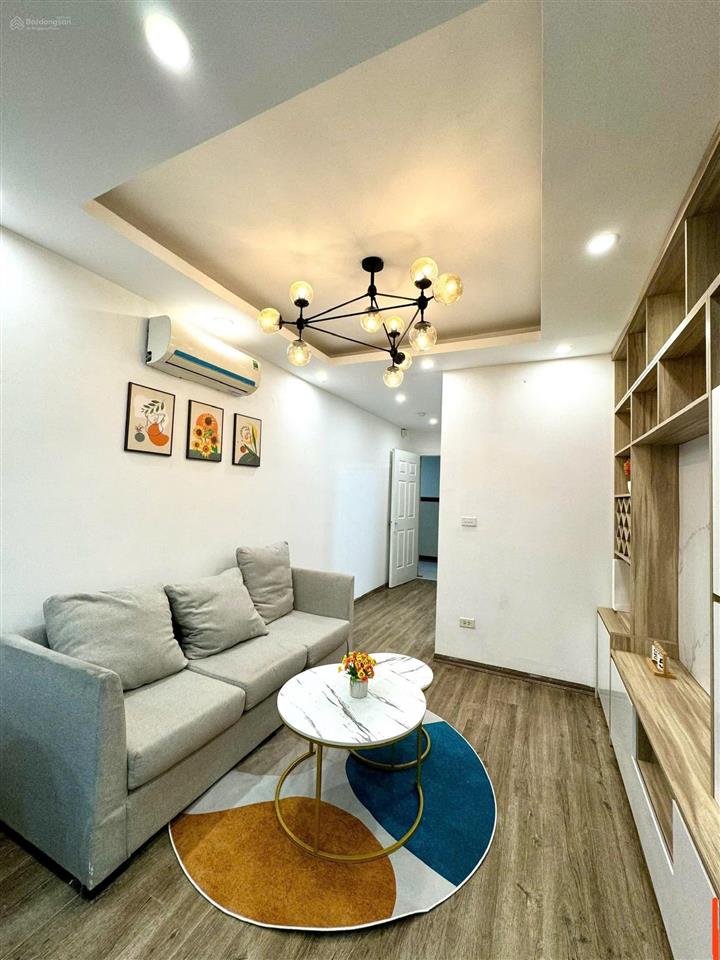 Căn 46m2 2 phòng ngủ 1 nhà tắm toà hh3 linh đàm hoàng mai, nội thất full mới, tầng trung, giá 2.xtỷ