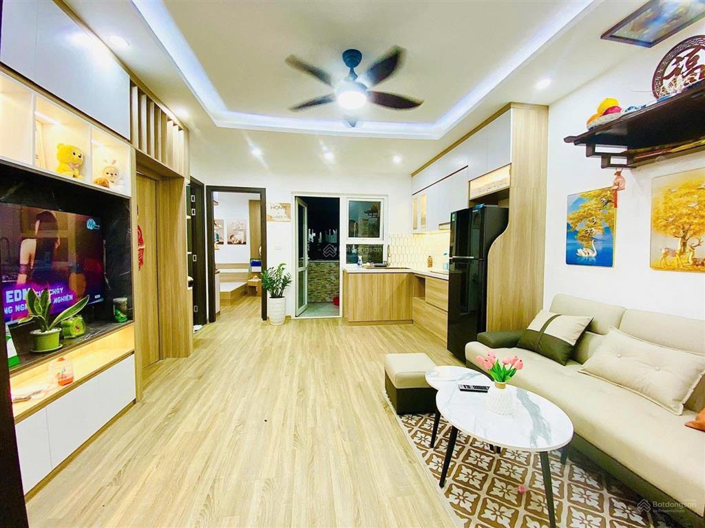 Siêu hiếm, căn 46m2 2 phòng ngủ, 1 vệ sinh tòa hh1 linh đàm, hoàng mai, full nội thất, tầng trung