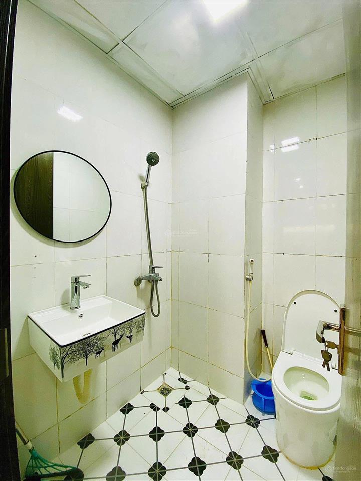Siêu hiếm, căn 46m2 2 phòng ngủ, 1 vệ sinh tòa hh1 linh đàm, hoàng mai, full nội thất, tầng trung