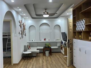 Chủ cần tiền bán gấp căn góc 63m 2 phòng ngủ 2wc nội thất cơ bản, tầng trung hh4 linh đàm