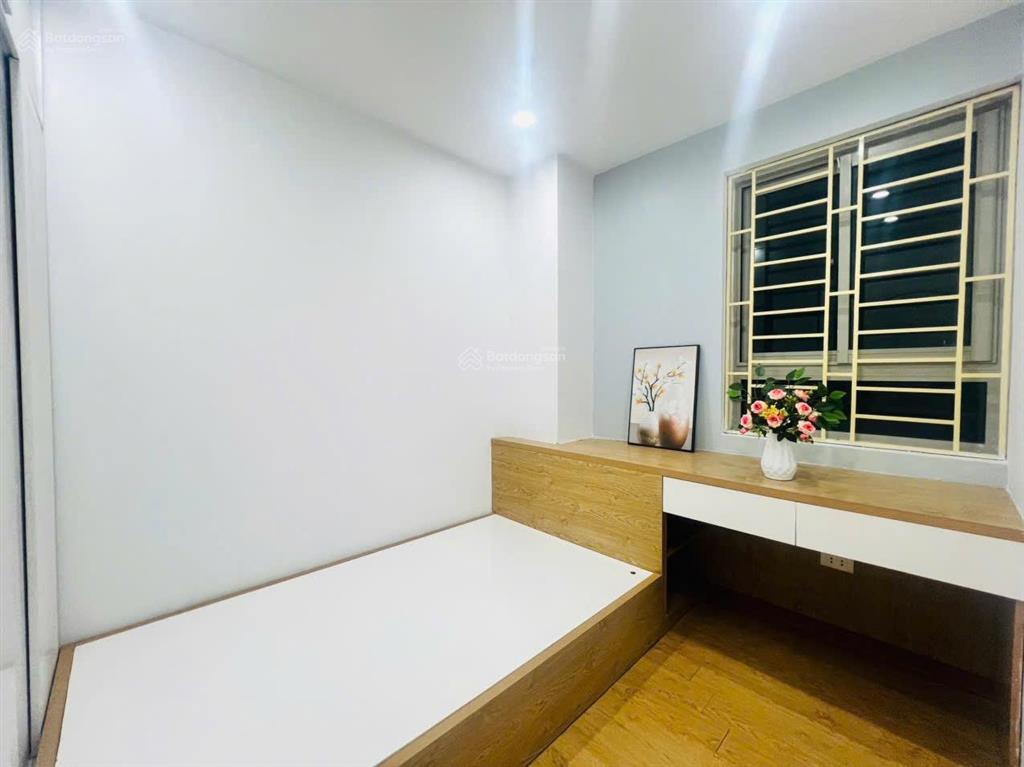 Gấp! bán căn góc 2 phòng ngủ 2 vệ sinh toà hh1 linh đàm hoàng mai full nội thất, tầng trung