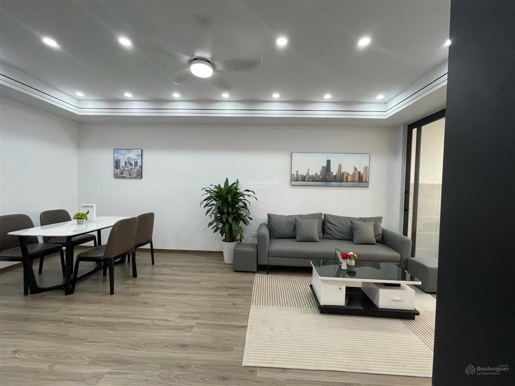 Chủ nhà cắt lỗ hơn 1 tỷ căn 3 ngủ 2 vệ sinh tòa hh4 linh đàm, full mới, giá 3.5 tỷ