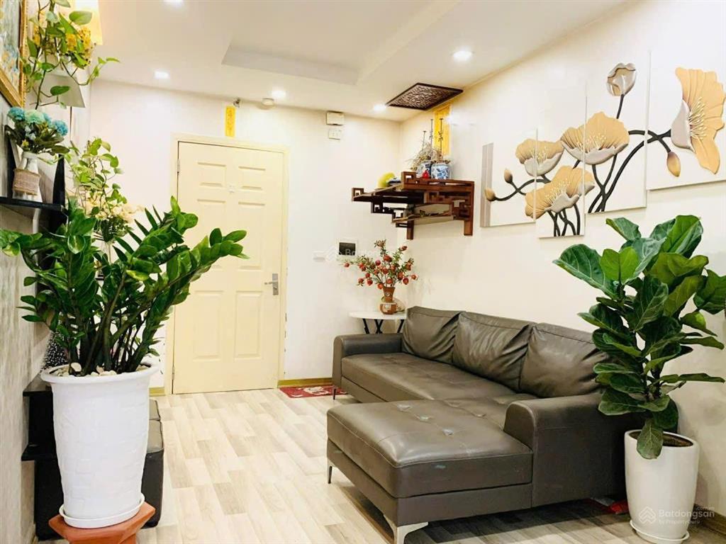 Cắt lỗ gần 1tỷ căn 67m2 2pn 2 vệ sinh toà hh1 linh đàm, full nội thất, giá thuê 8tr, giá bán 2.35tỷ