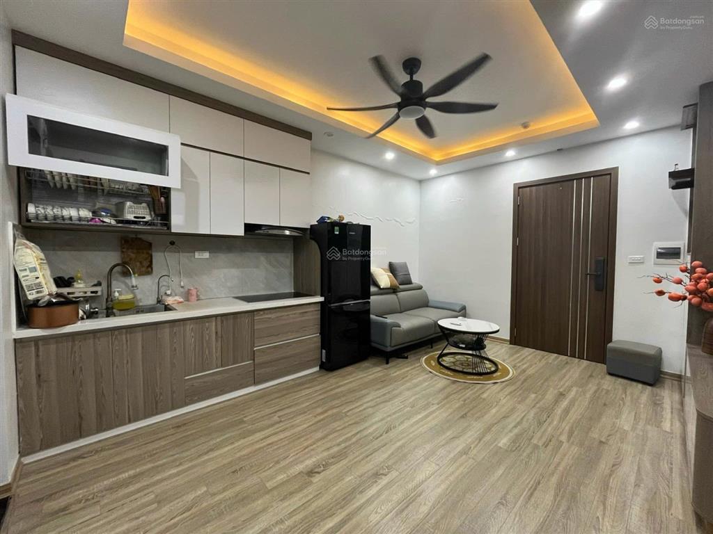 Chủ nhà cắt lỗ gần 1 tỷ  cần bán gấp  căn 2 phòng ngủ toà hh2 linh đàm, full nội thất, giá 1.35tỷ