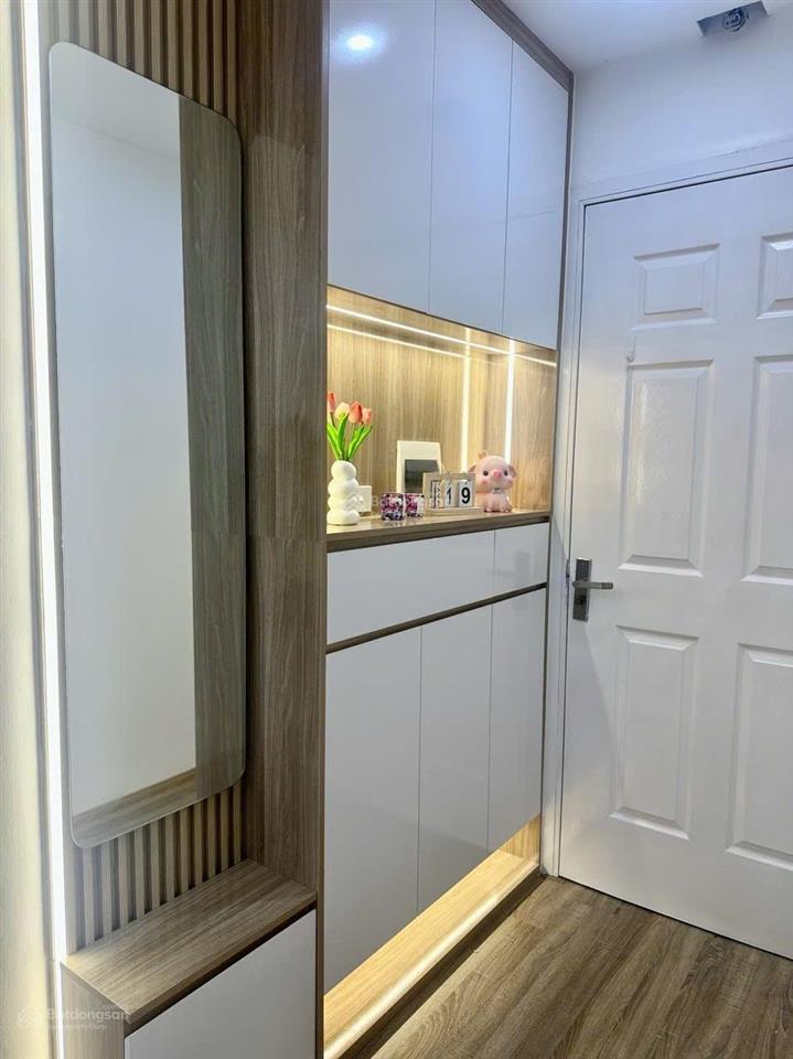 Cắt lỗ 1tỷ căn 46m2 2pn 1 vệ sinh toà hh3 linh đàm, full nội thất moi, giá thuê 7tr, giá bán 1.38tỷ