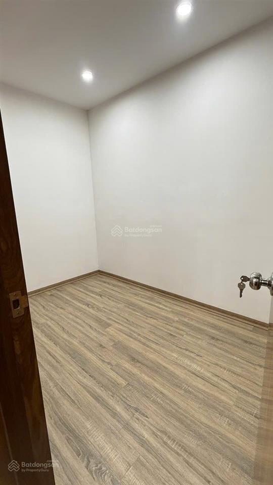 Cắt lỗ hơn 1tỷ căn 46m2 2pn 1 vệ sinh toà hh3 linh đàm, full nội thất, giá thuê 7tr, giá bán 1.45tỷ