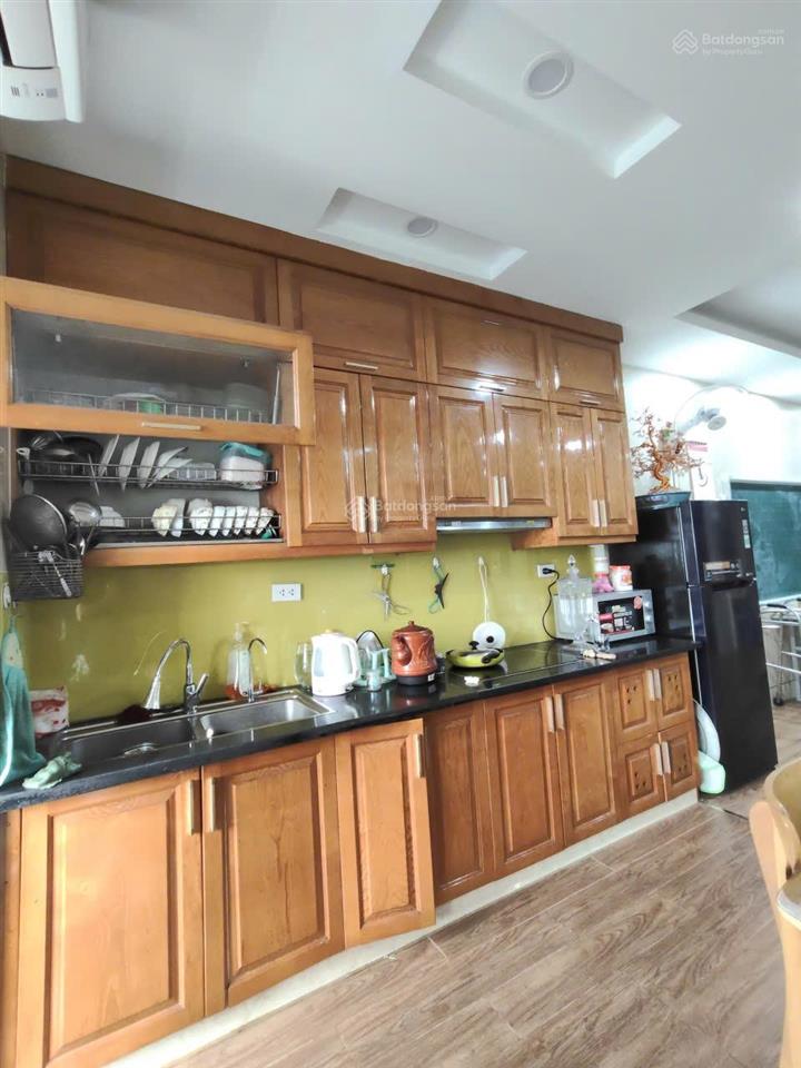 Cắt lỗ 2tỷ căn 72m2 view hồ 2pn 2 vệ sinh toà hh2 linh đàm, full nội thất, giá thuê 8tr, giá 2.4 ty