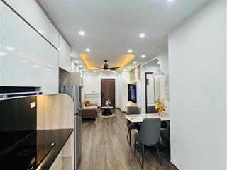 Cắt lỗ hơn 2 tỷ căn 67m view hồ 2pn 2vs tòa hh3 linh đàm, full nội thất, giá thuê 8tr, giá 2.4 tỷ