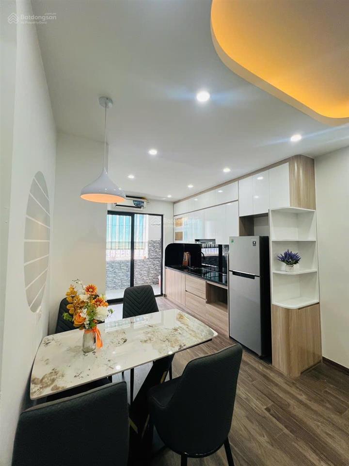 Cắt lỗ hơn 2 tỷ căn 67m view hồ 2pn 2vs tòa hh3 linh đàm, full nội thất, giá thuê 8tr, giá 2.4 tỷ