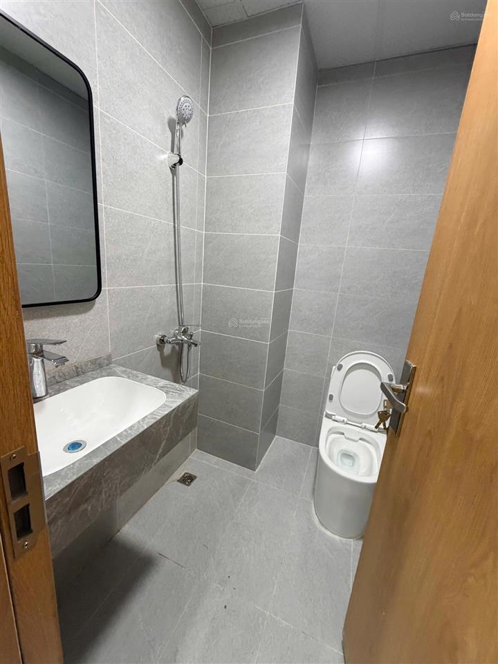Cắt lỗ 2tỷ căn 46m2 2pn 1 vệ sinh toà hh2 linh đàm, full nội thất mới, giá thuê 7tr, giá bán 1.5tỷ