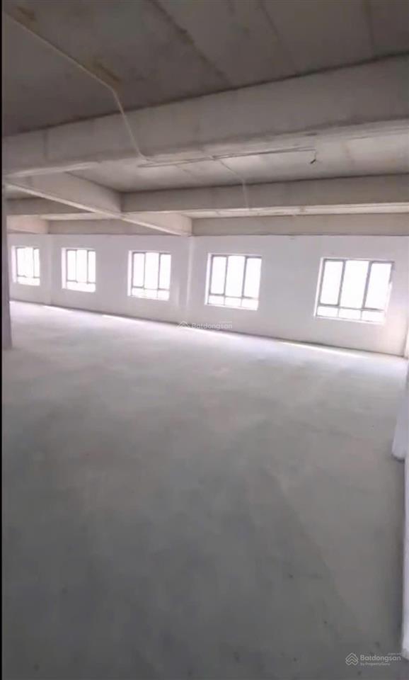 Cho thuê kho 2500m ngay gần kcn ngọc hồi thanh trì