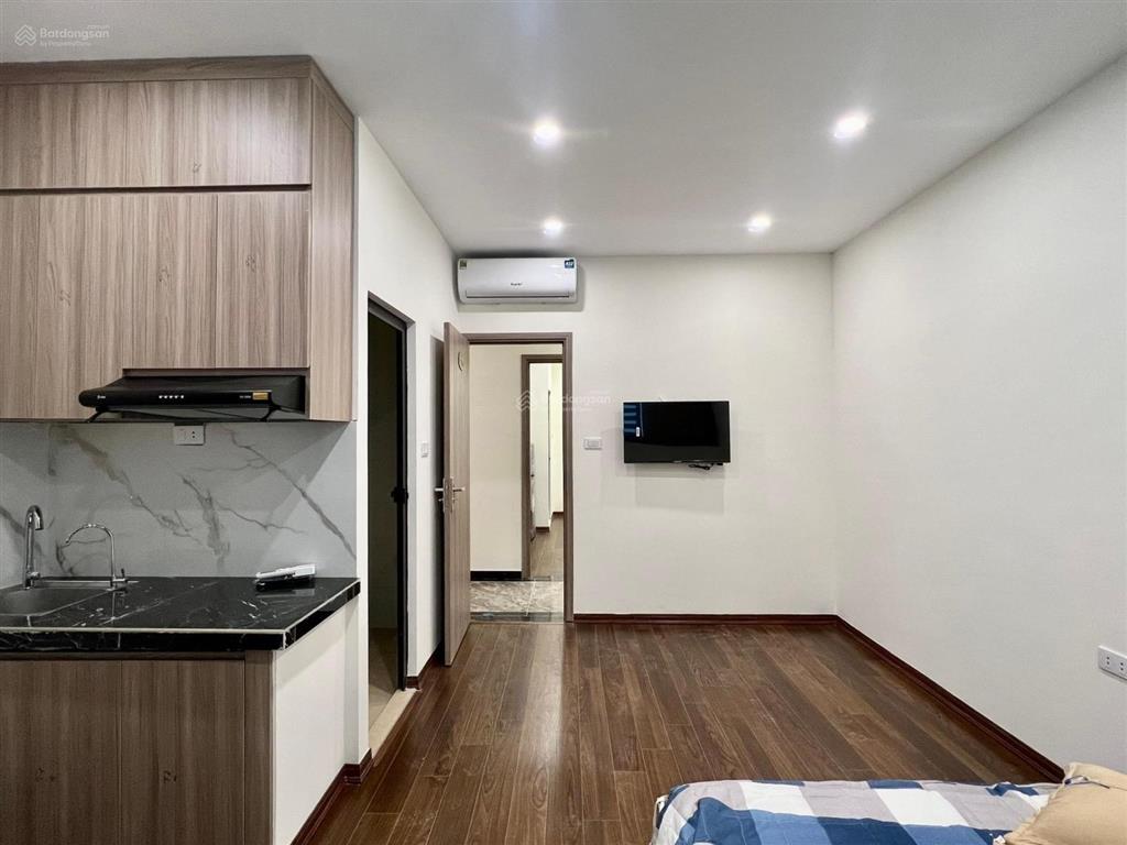 Cho thuê chung cư mini 27m2, 4,5 triệu ở ngõ 87, hoàng quốc việt, cầu giấy