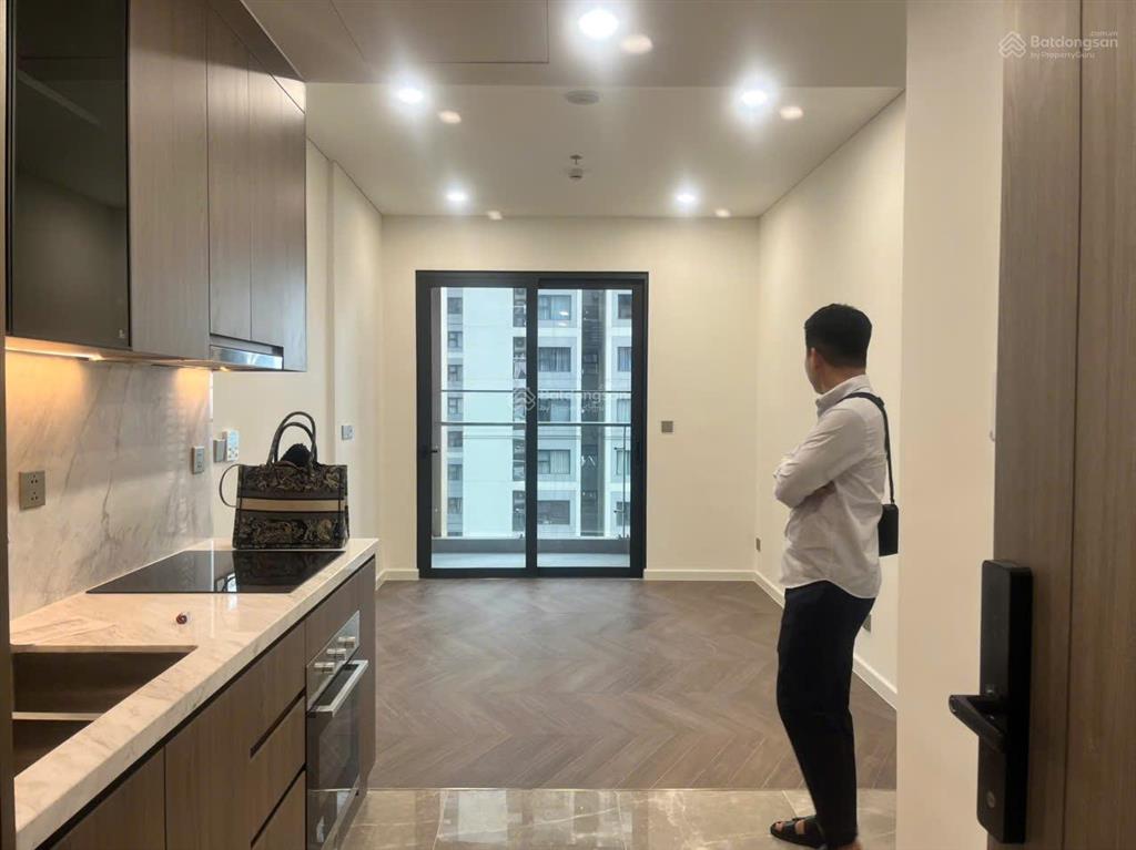 2pn2wc lumière evergreen a3 61m2, đồ cơ bản cđt. chỉ 11 triệu. vào ở ngay