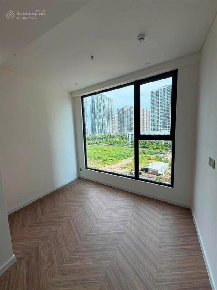 Cho thuê căn 2n2vs 56m2 a2 lumiere evergreen, full nội thất cao cấp cđt. giá thuê 10tr5