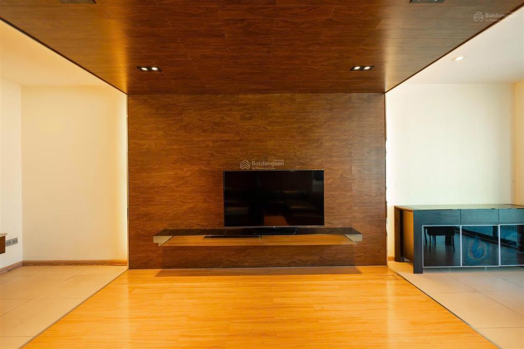 Căn hộ 200m2 3pn tại lê hồng phong. nội thất châu âu, mới hoàn thiện