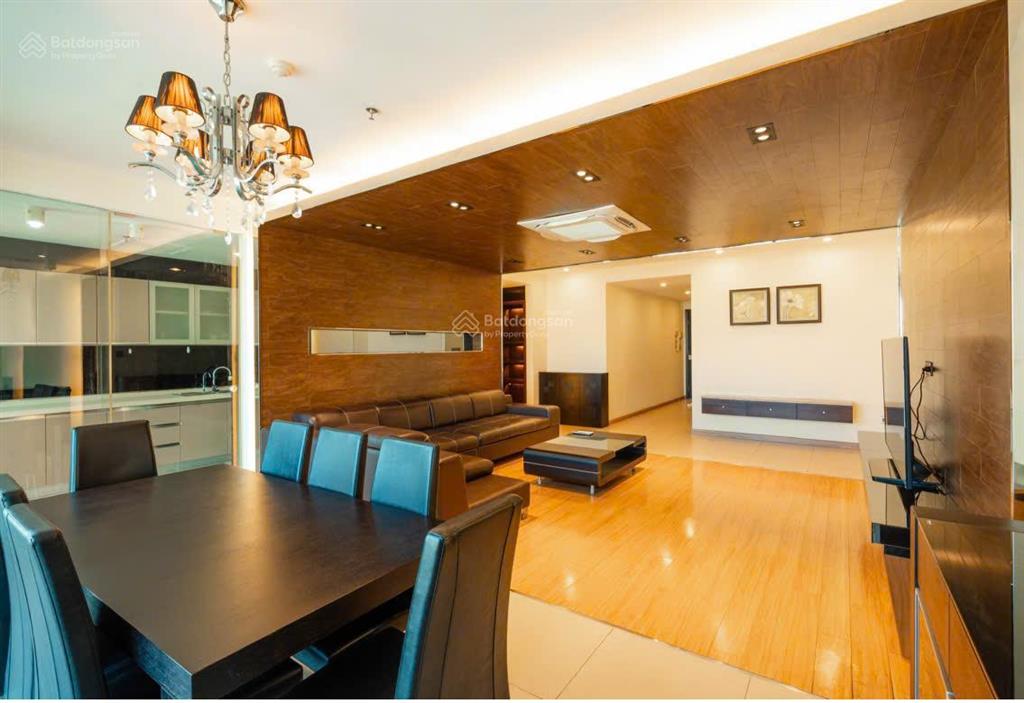 Căn hộ 200m2 3pn tại lê hồng phong. nội thất châu âu, mới hoàn thiện