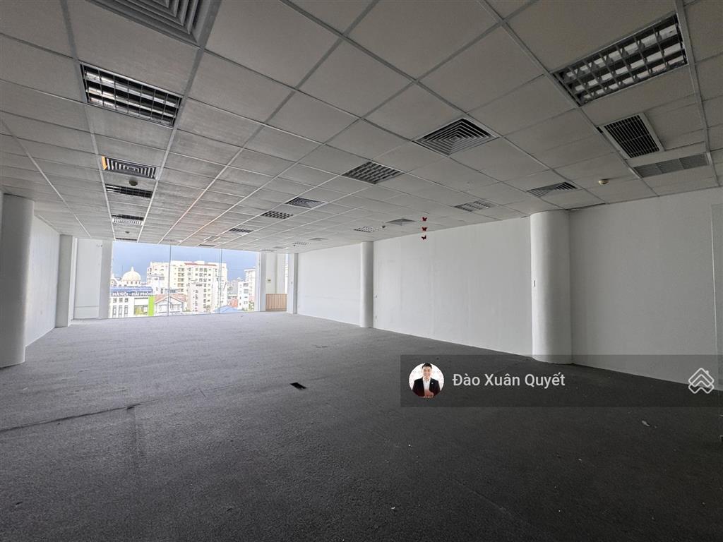 Cho thuê mặt bằng văn phòng lê hồng phong diện tích 135 m² bàn giao ngay