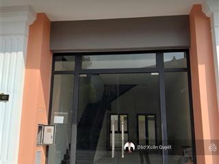 Cho thuê mặt bằng văn phòng nguyên căn vinhomes vũ yên bàn giao ngay