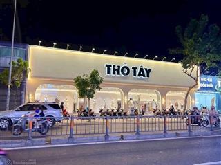 Cho thuê nhà mặt phố nguyễn văn cừ, long biên, dt 200m2x2t, mt 9m, đoạn kd đẹp, thông sàn, vỉa rộng