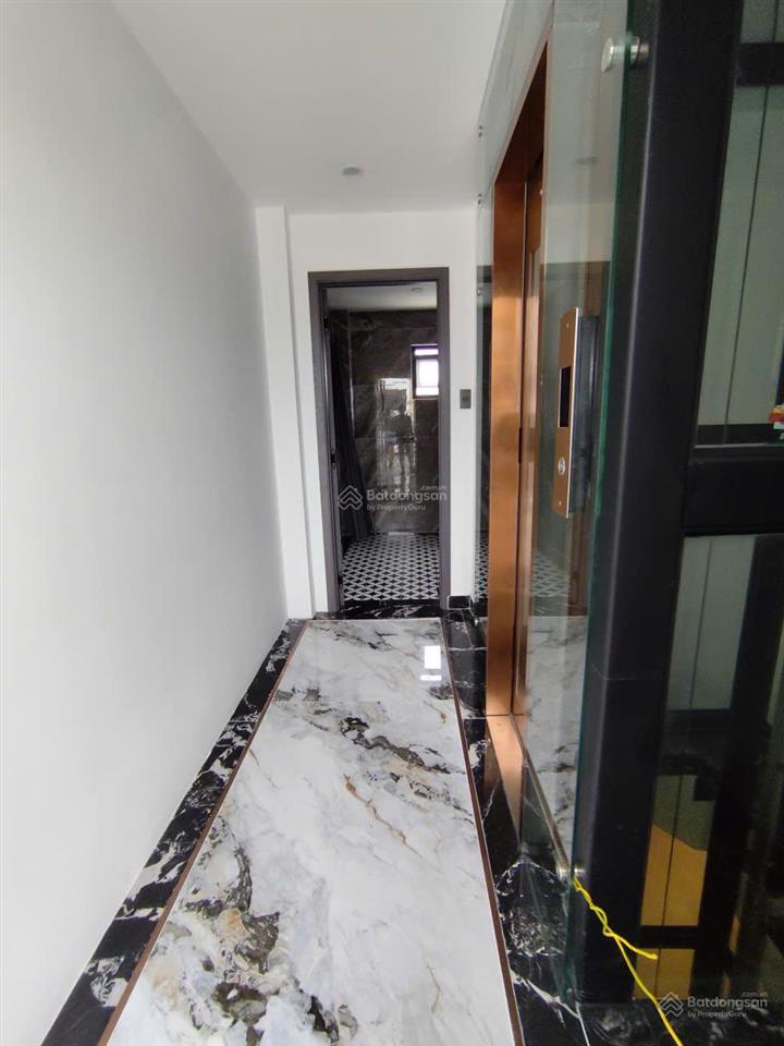 Mặt tiền đinh tiên hoàng tân định | 4x17m | trệt + 3 lầu + sân thượng